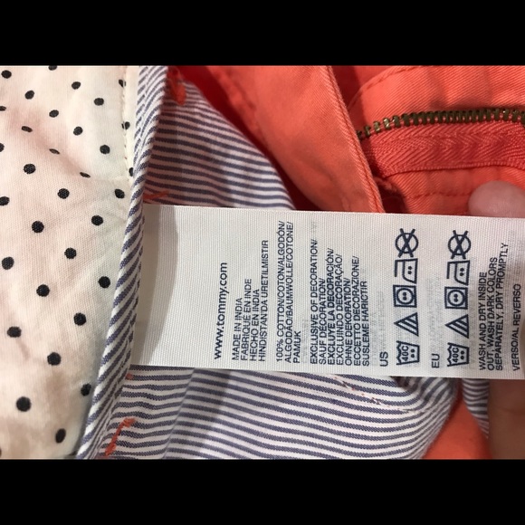 Tommy Hilfiger shorts - Picture 3 of 6